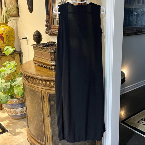 H&M Open Front Long Vest with Two Side Slits - Picture 5 of 11